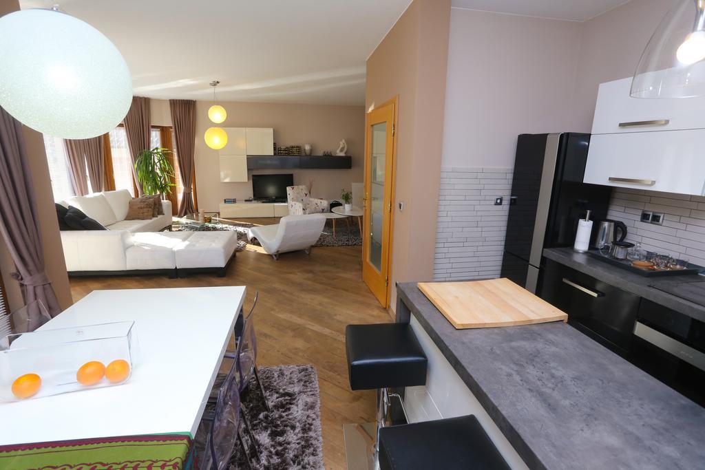 Farah Superior Apartments Bihać Esterno foto