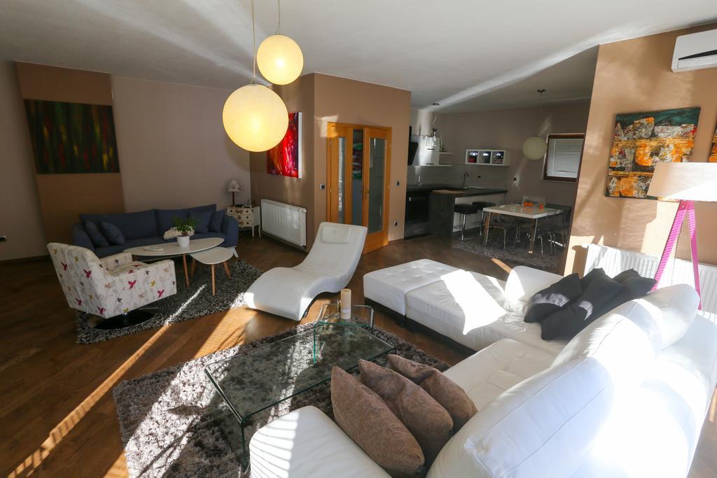 Farah Superior Apartments Bihać Esterno foto