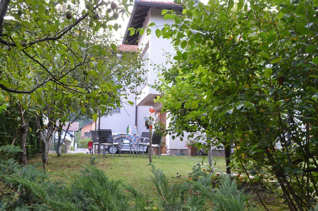 Farah Superior Apartments Bihać Esterno foto